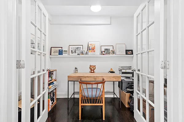 Sold by Compass | media 3