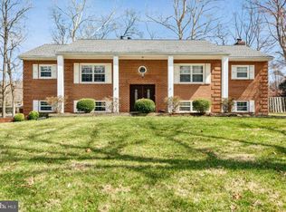 11213 Oakwood Dr, Dunkirk, MD 20754