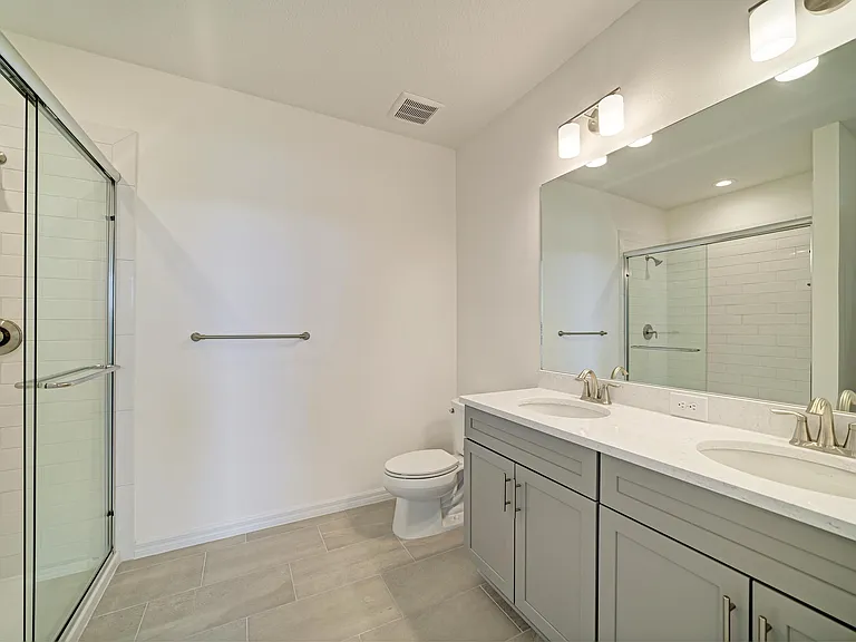 2206 Washington Palm Ct — Photo 11