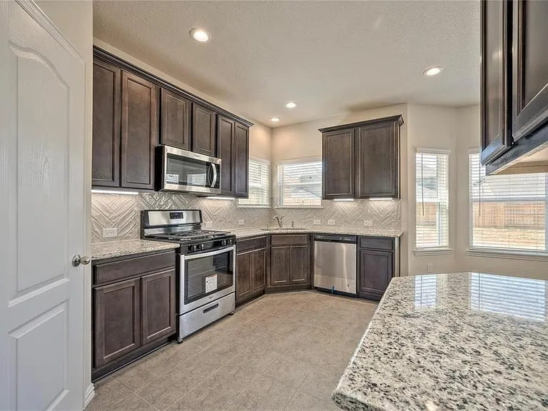 5106 Eagle Falls Ln — Photo 6