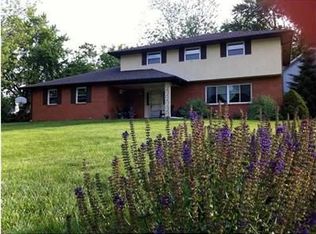 6111 Sedgwick Rd, Columbus, OH 43235