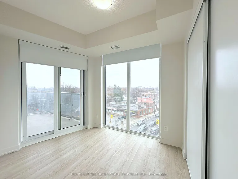763 Woodbine Ave #404 — Photo 7