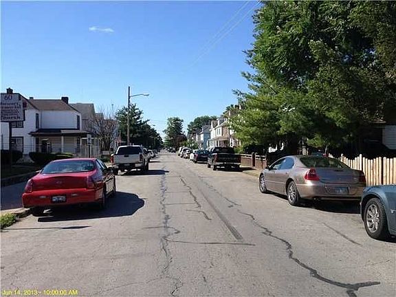 2nd image of 49 S Cypress Ave