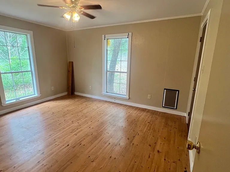 22712 Creekwood Dr — Photo 4