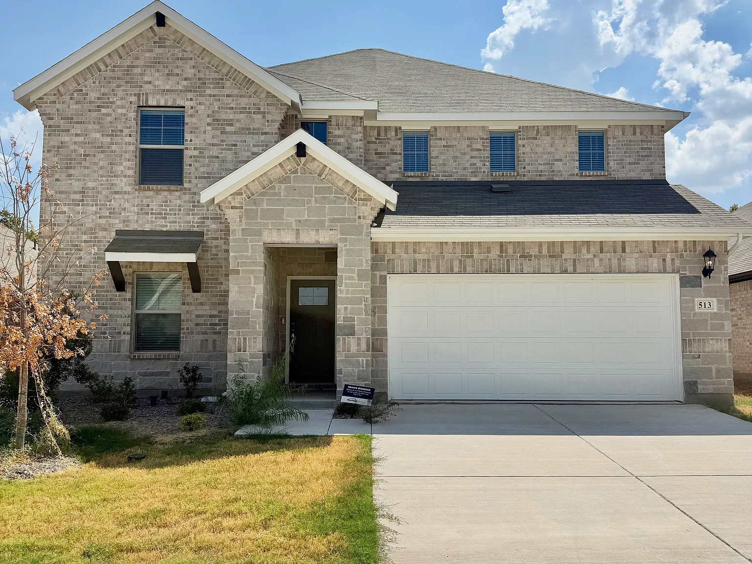 5 bed, 3060 sqft, $3,000 — Photo 2