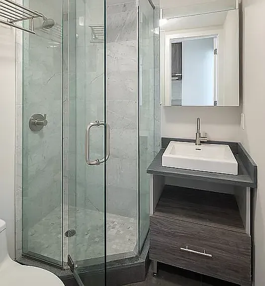 30 Carmine St #2A — Photo 4