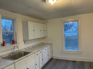 909 N Olive St, Mexico, MO 65265