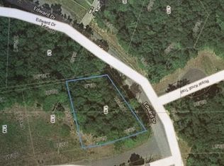 102 Abbey Ln, Daniels, WV 25832