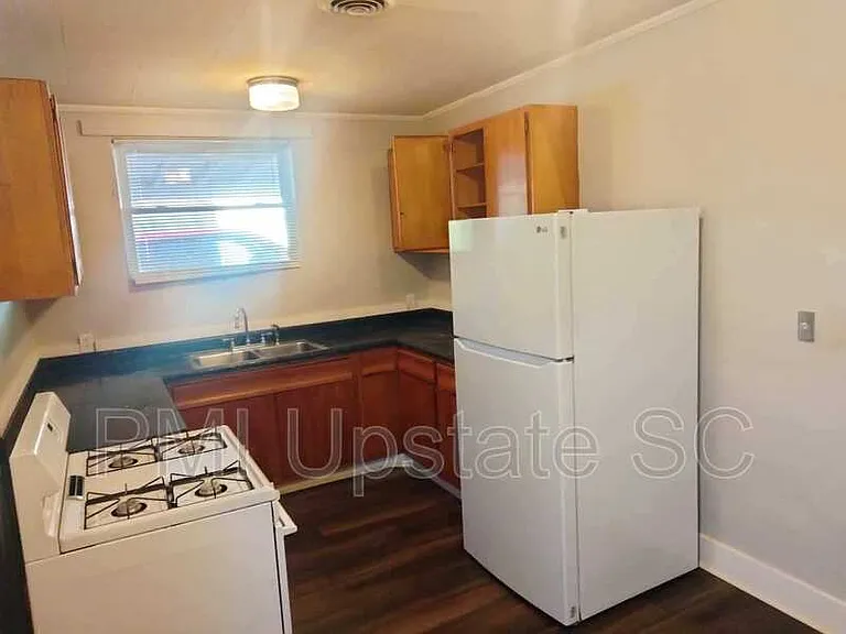 7B Harts Ct — Photo 3