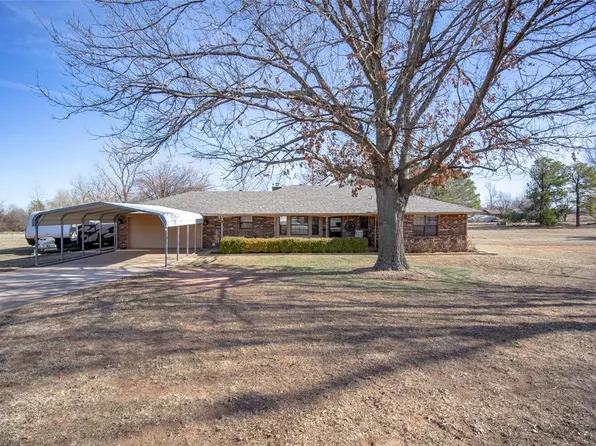 879 Cottontail Rd, Tuttle, OK 73089
