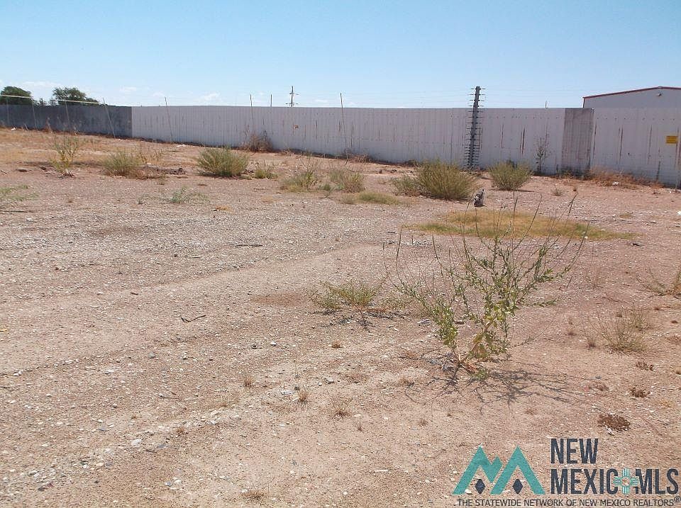 2nd image of 1822 Railroad Ave Lot 1
