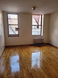 Rented by Danielle Stoller, LREB