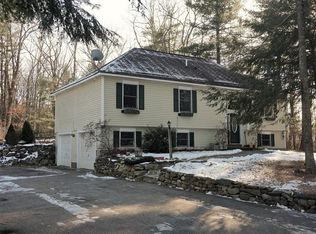 62 Oxbow Rd, Charlton, MA 01507