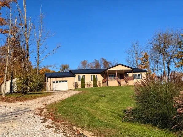 13047 Robins Rd, Senecaville, OH 43780