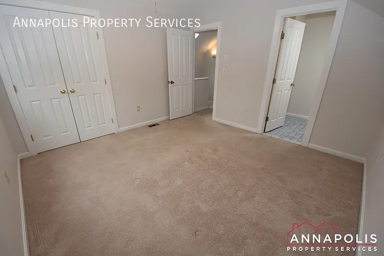 33 Glen Ave — Photo 14