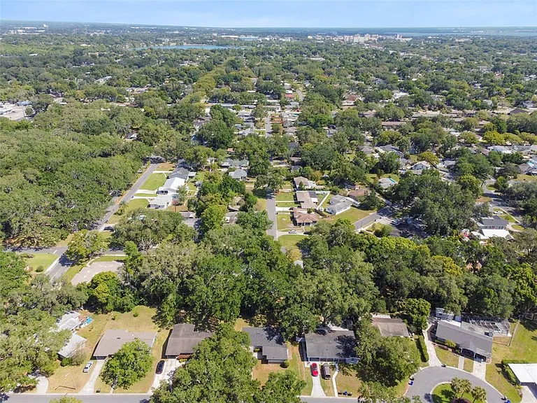 535 W Palmeden Dr — Photo 64