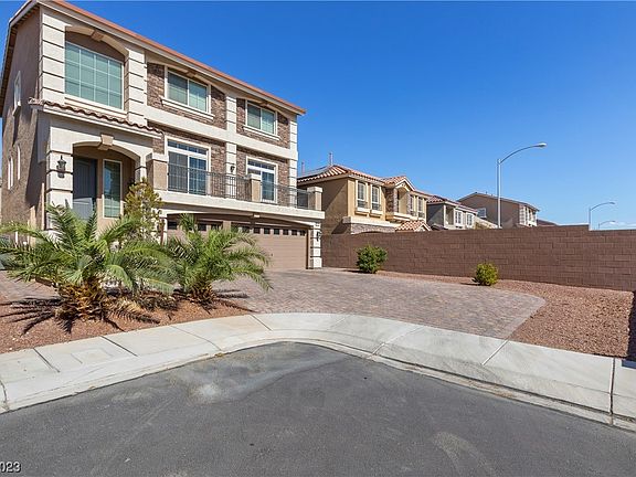 2nd image of 10155 Bishops Peak Ct
