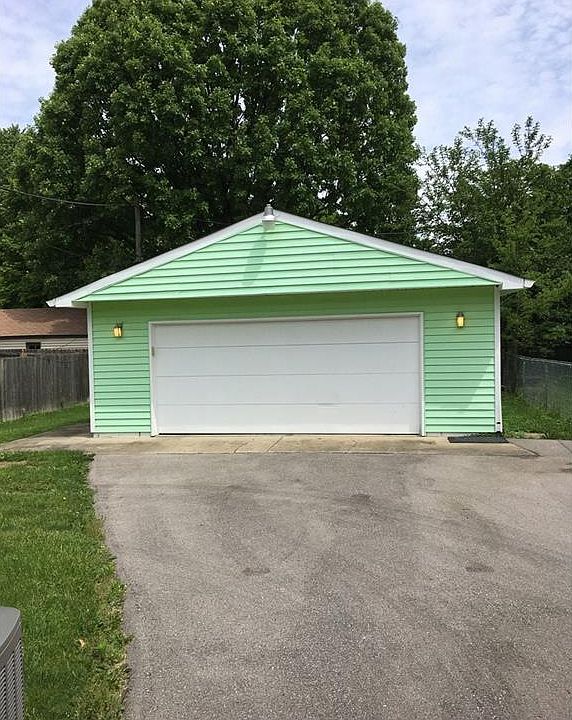 2nd image of 3624 English Ave