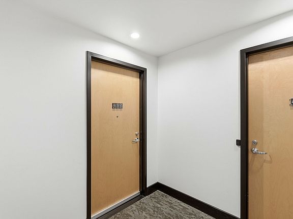2nd image of 333 NW 9th Ave Unit 408