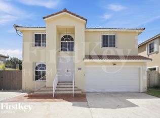9734 SW 212th St, Cutler Bay, FL 33189