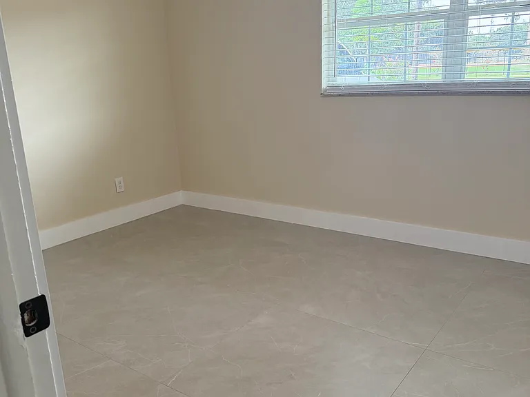 1512 S Lee Ave #1512 — Photo 13