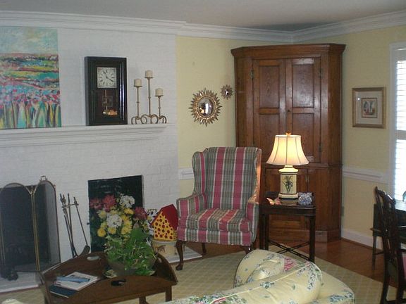 5th image of 108 Salem Ct