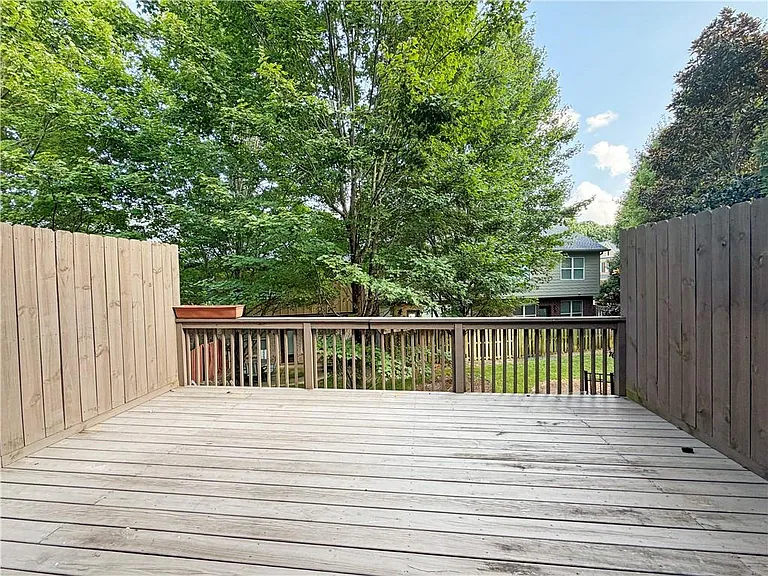 3239 Claudia Ct — Photo 36