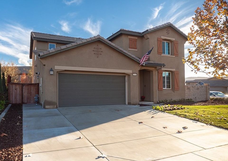 1st image of 32462 Oak Hollow Ct