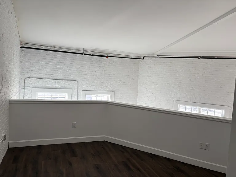 125 N Broad St #B — Photo 7
