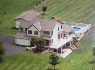 3313 Bickel Church Rd NW, Baltimore, OH 43105