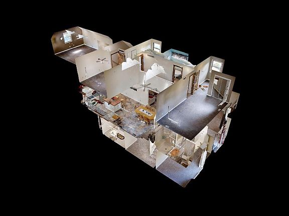 5th image of 601 Carrie Ln
