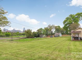 1326 W 6th St, Charlotte, NC 28216