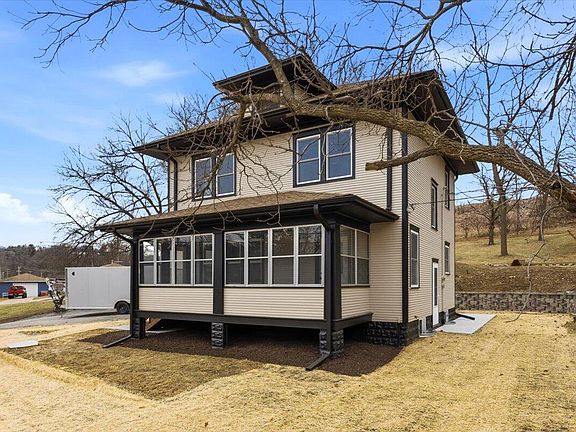 3rd image of 19378 Mudhollow Rd