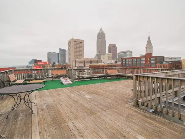 1133 W 9th St APT 317, Cleveland, OH 44113