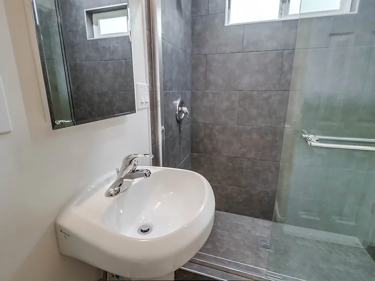 1024 Turquoise St #L — Photo 23