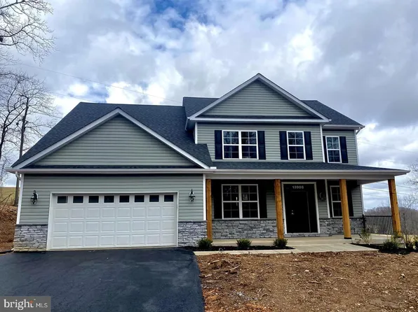 13900 Treetop Court Mnr #The, Mount Airy, MD 21771