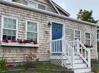562 S Main St #1, Centerville, MA 02632