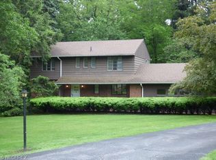 5841 Briarhill Dr, Solon, OH