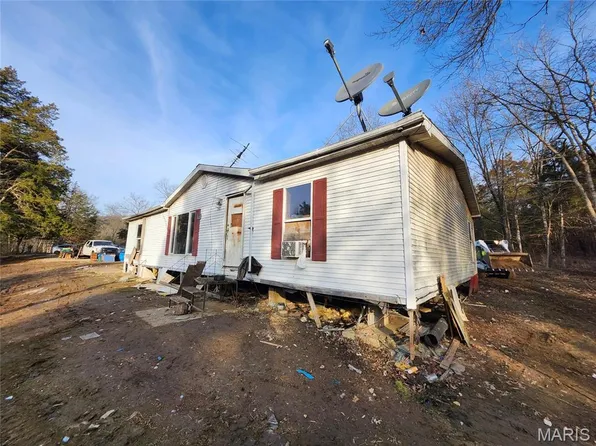 401 Hill Side Rd, De Soto, MO 63020