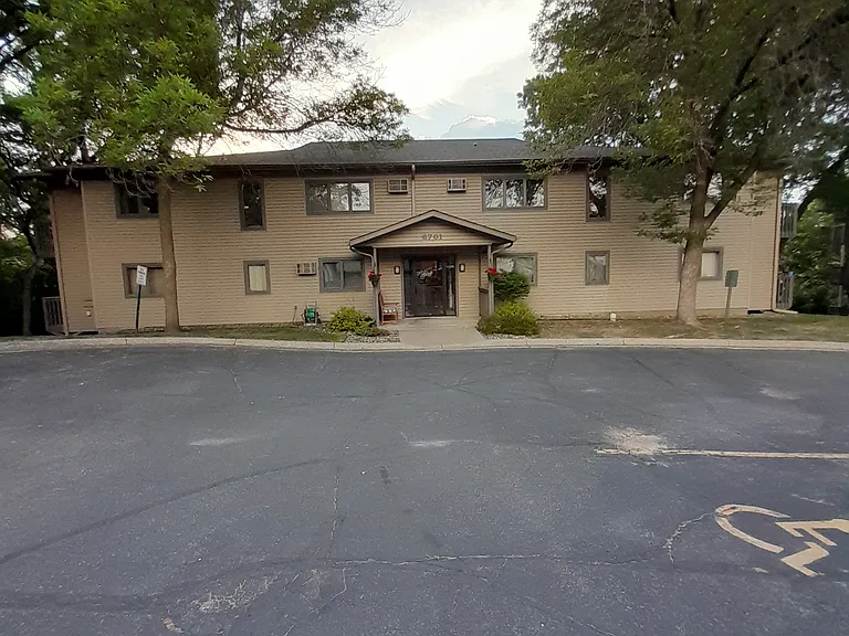 6701 Buckley Cir #406 — Photo 22