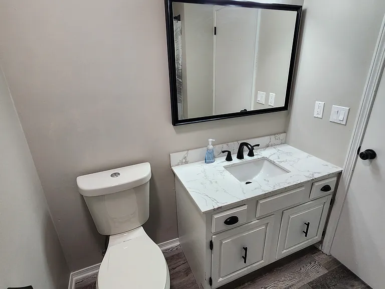 3224 S Walnut St — Photo 8
