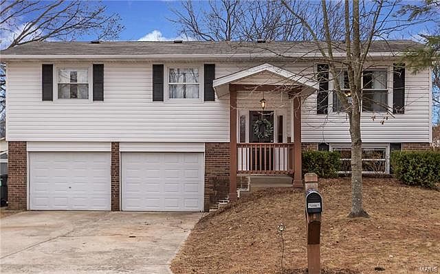 1st image of 1018 Arlington Dr
