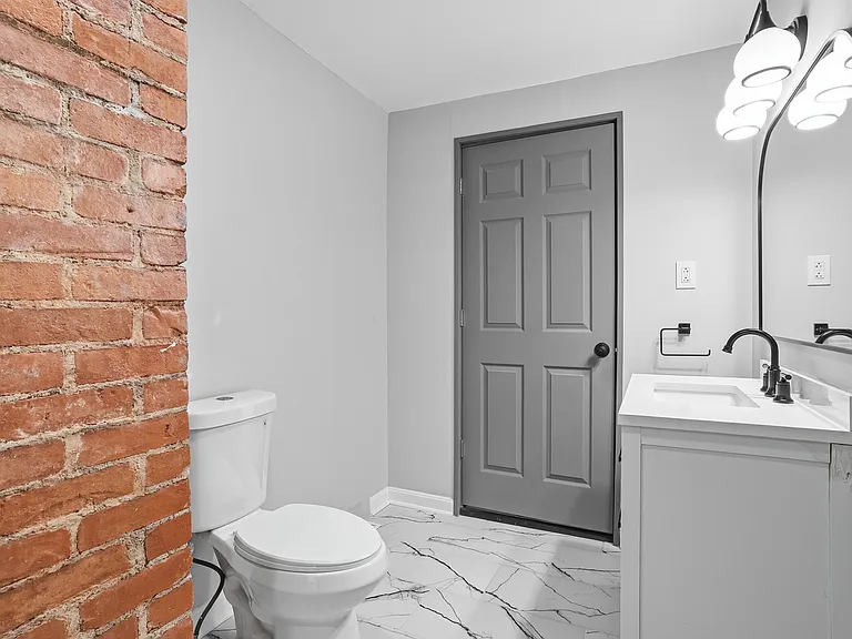 905 McCandless Ave — Photo 14