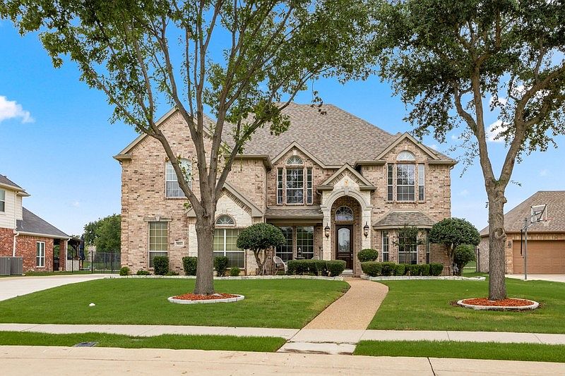 1st image of 9813 Shoal Creek Dr