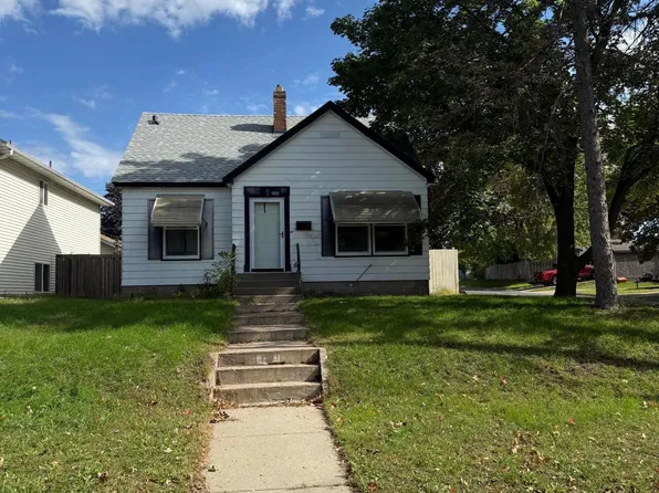 1255 6th Ave S, South Saint Paul, MN 55075