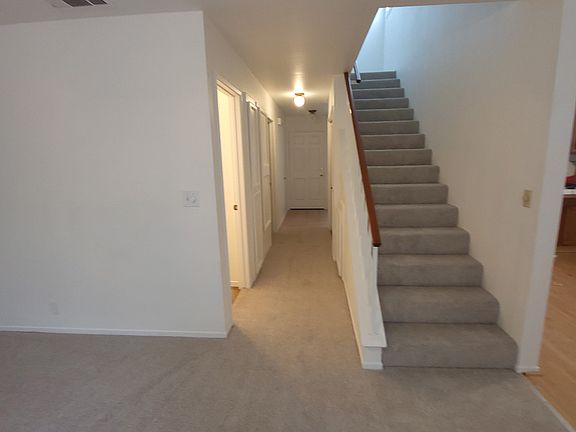 5th image of 1011 Camphor St