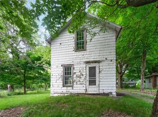 1484 W Liberty St, Hubbard, OH 44425