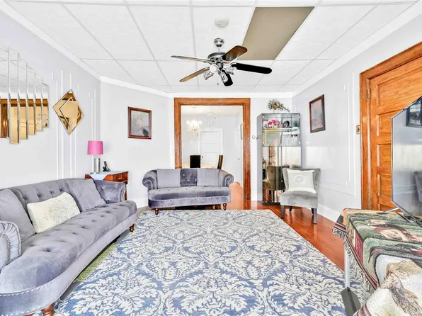 104-21 92nd Avenue image 7 of 61