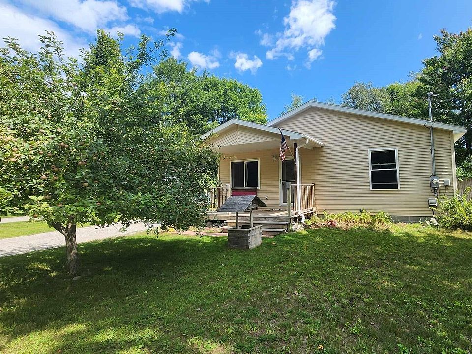 228 N 8th St, Harrisville, MI 48740 | Zillow