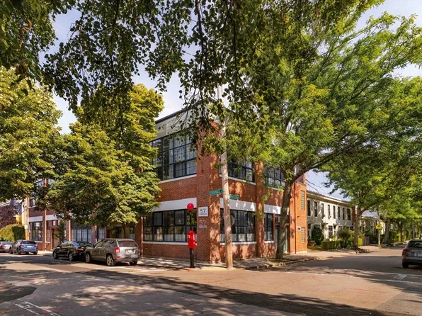 57 Cornwall St APT 3, Boston, MA 02130